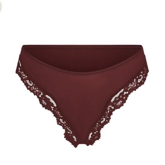 NWT SKIMS Bra and tanga set - 34C & M color brownish/ burgundy - Picture 5 of 11